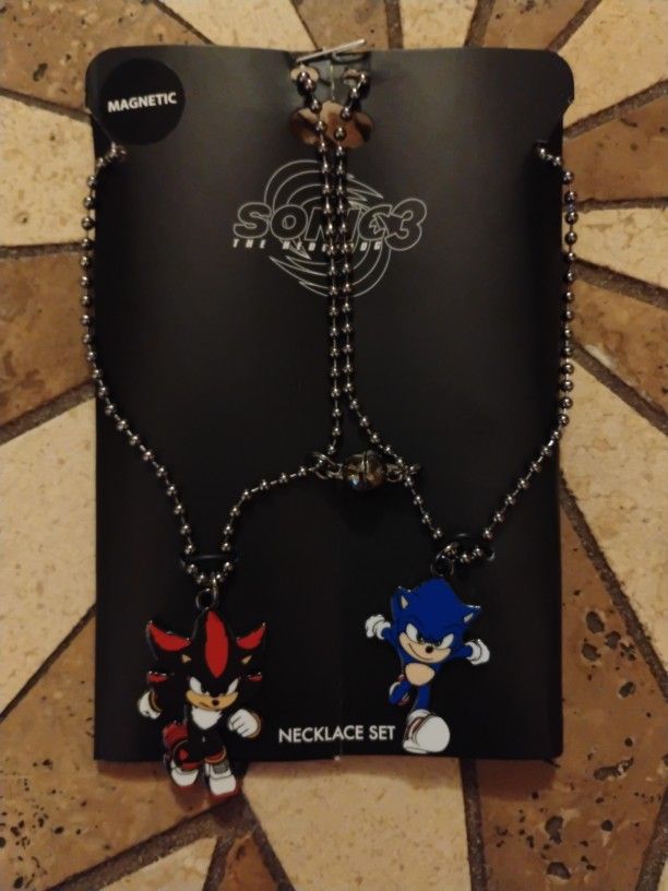 Brand New Sonic 3 Necklace Set Magnetic