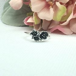 Romantic Flores Ring Size 8