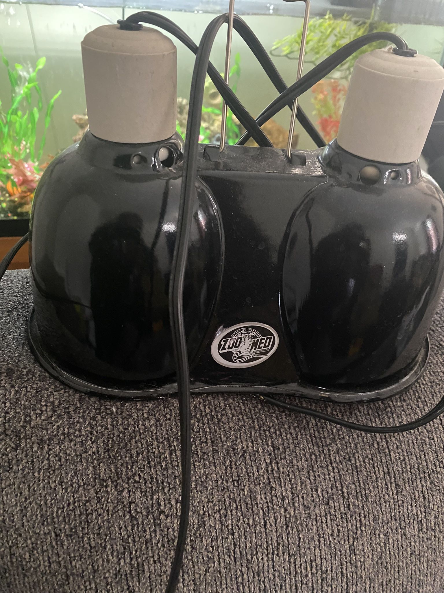 Zoo Med Dual Heating Lamp