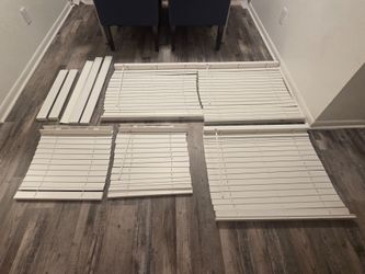 Cordless 2" Faux Wood Blind White 3- 35x34in and 2- 24x22in