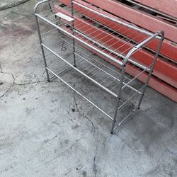 Excellent Condition Wire Shoes Rack