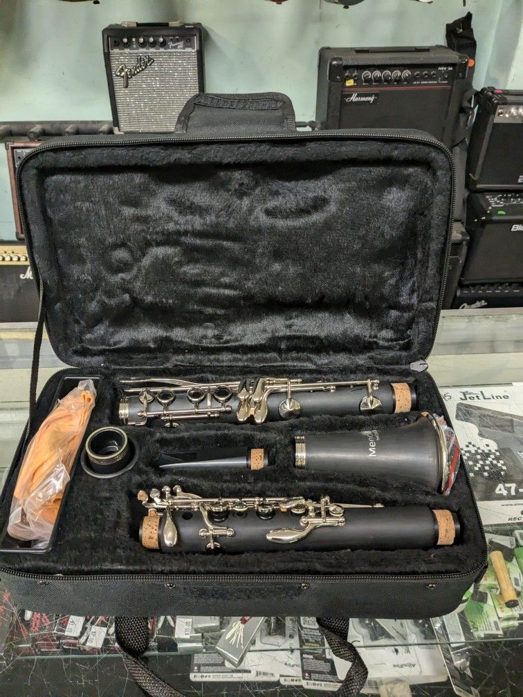 New Mendini By Cecilio Clarinet