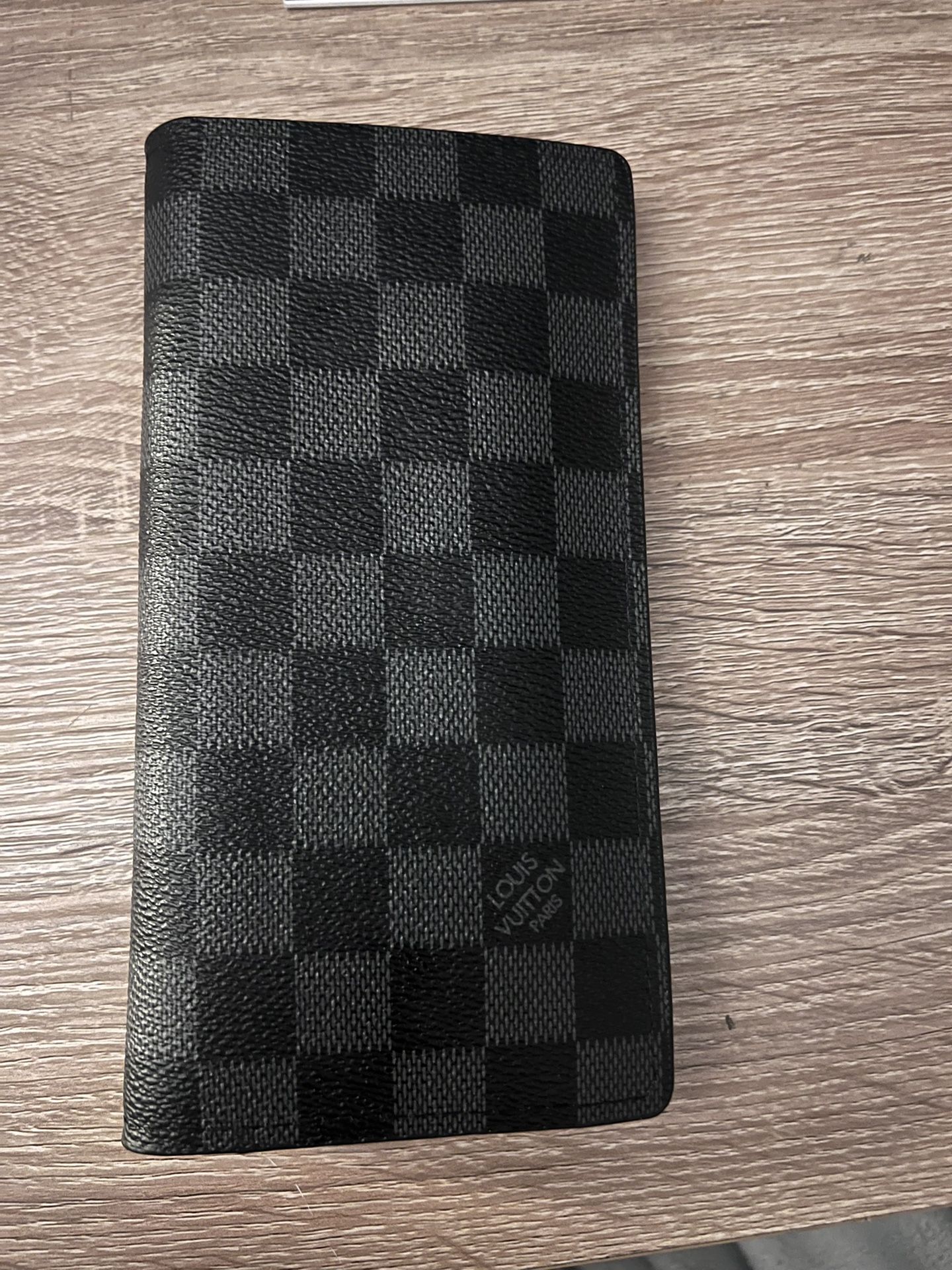 LV brazza wallet
