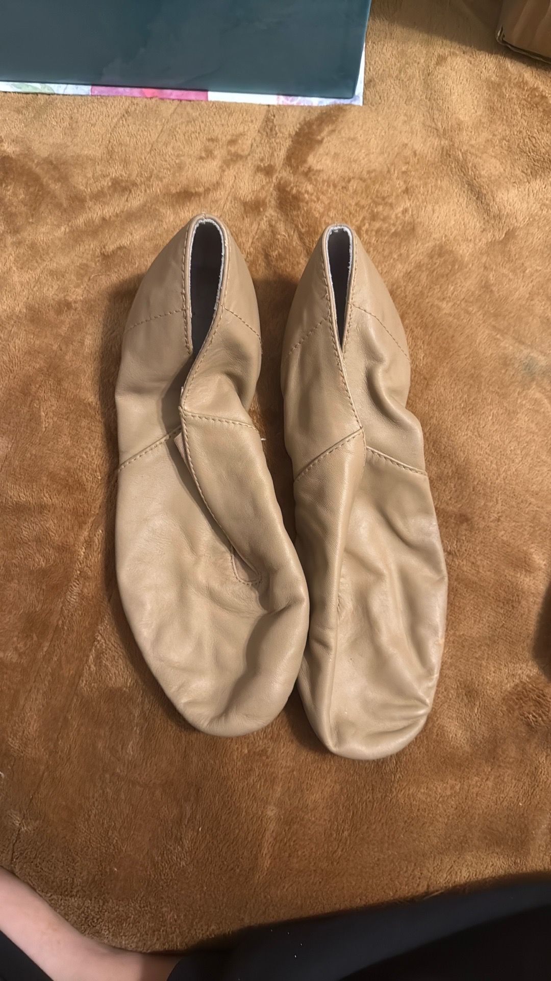 Dance shoes