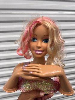 Barbie styling head