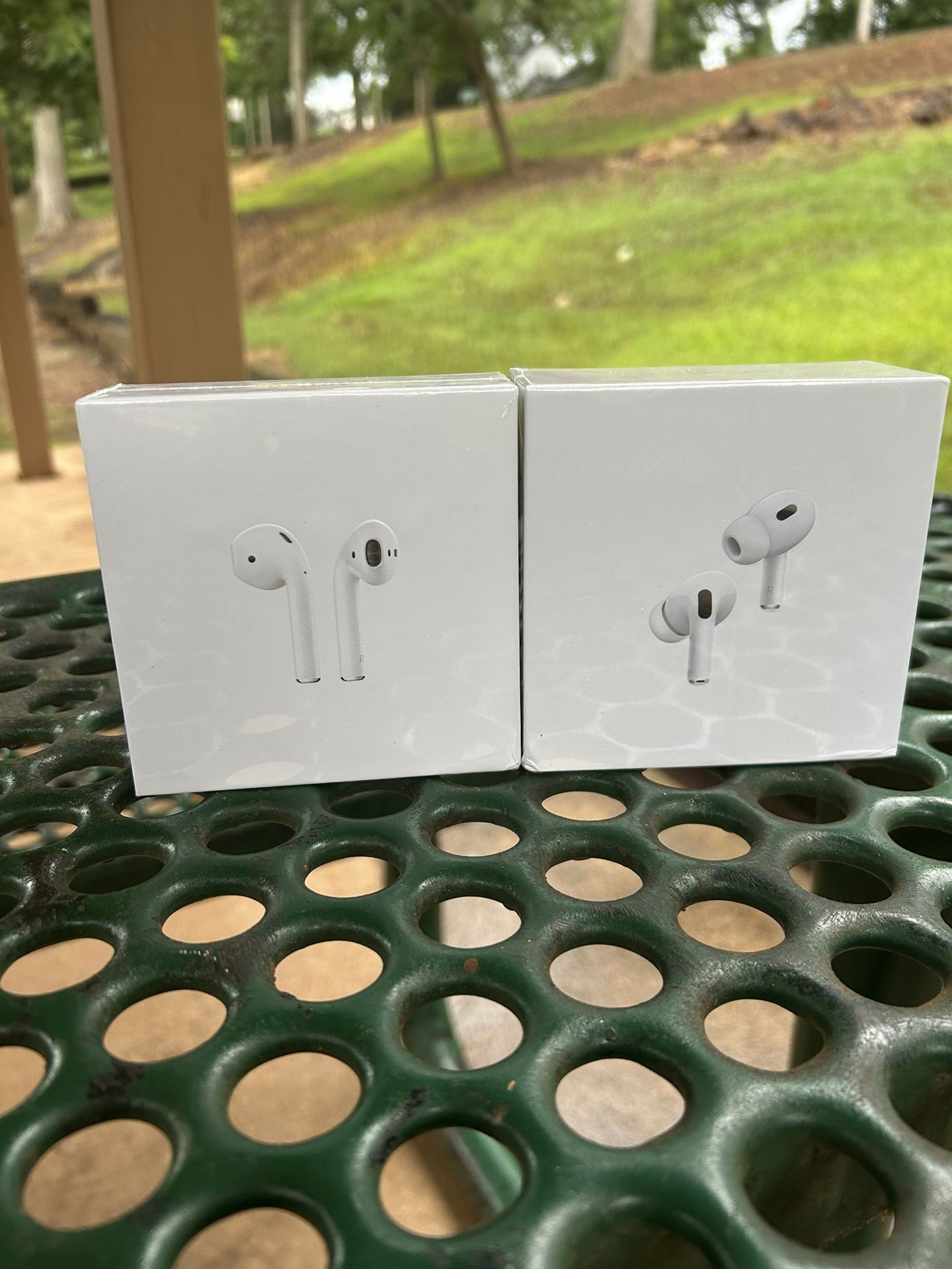 airpods airpods airpods!