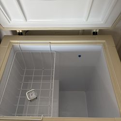 Kenmore Freezer Chest
