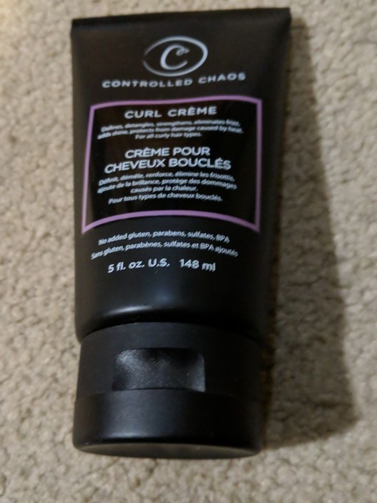 Controlled Chaos Curl Creme