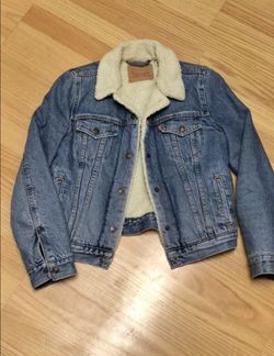 Levi’s Sherpa fur jacket XS