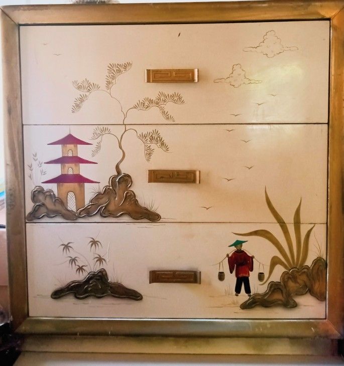 Mid Century Modern Fabulous Asian Dresser Drawers