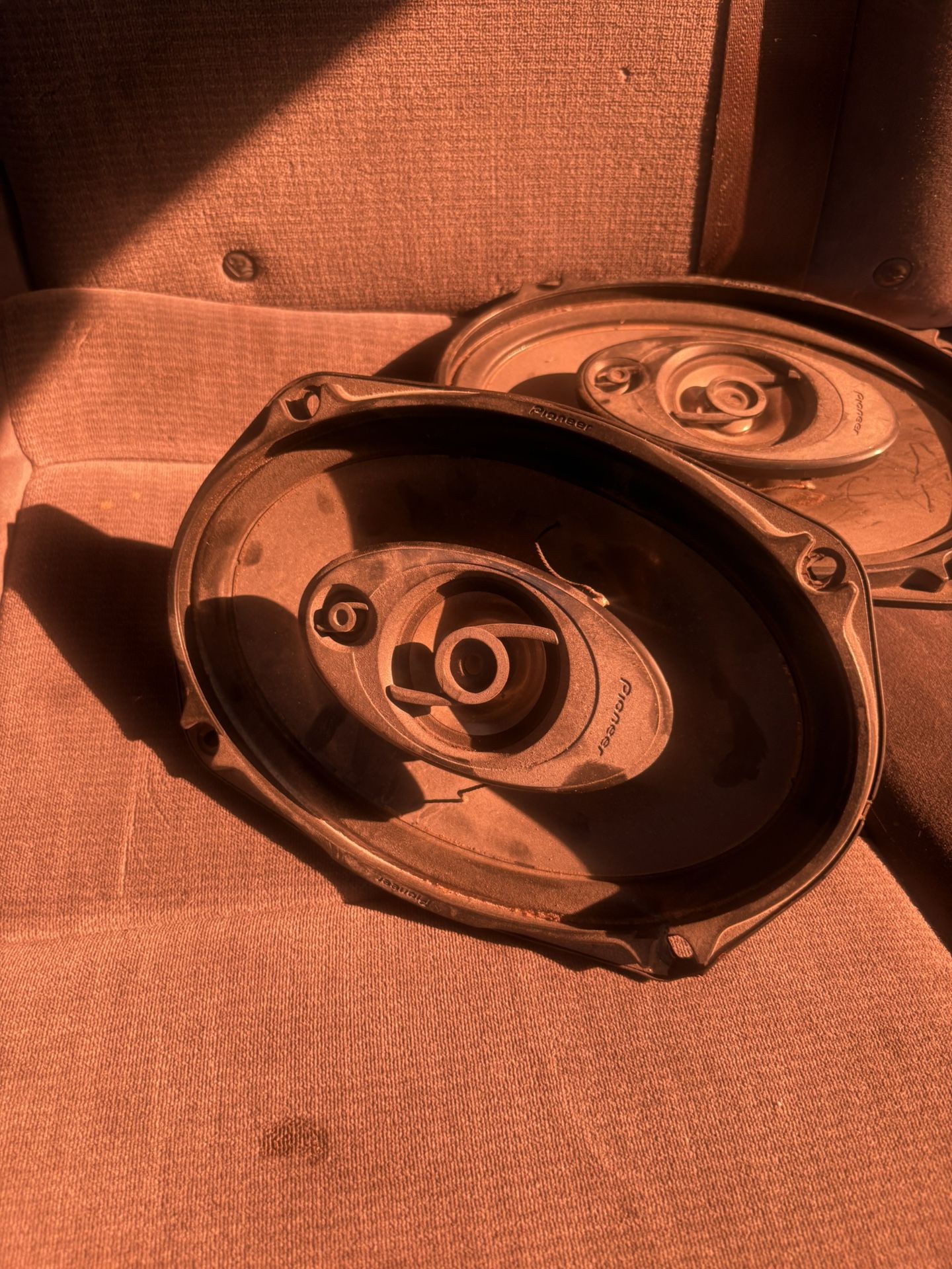 Pioneer 6x9s 