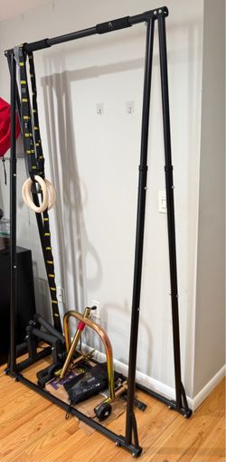 Adjustable calisthenics /pull-ups station