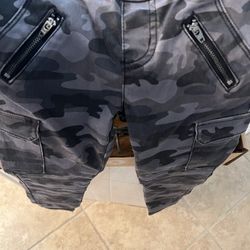 Girls Camo Jeggings - Brand New