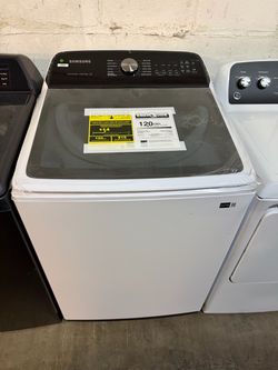 New Samsung 5.2 cu. ft. Washer & 7.4 cu. ft. Dryer