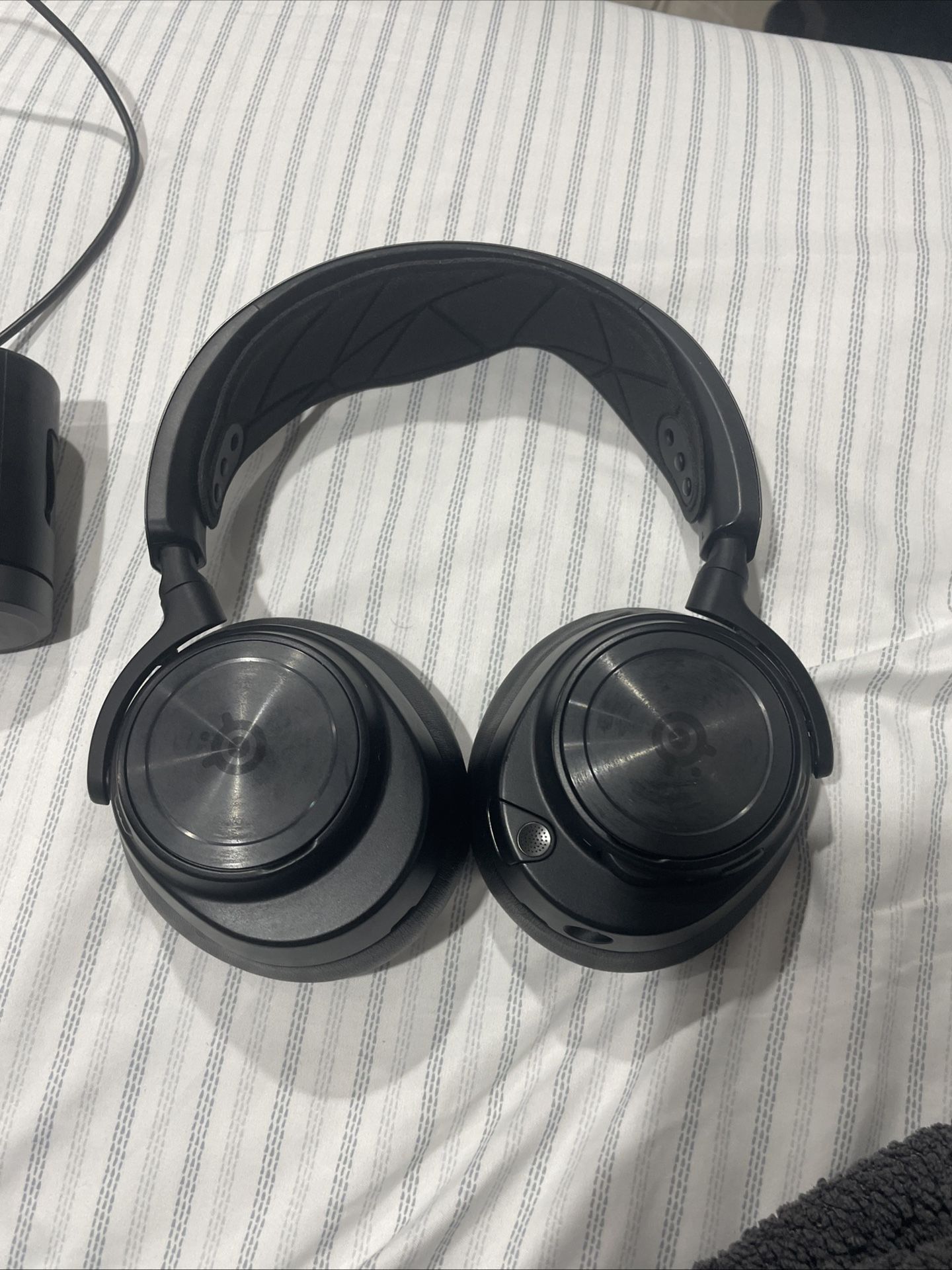 Steelseries Arctis Nova pro Headset