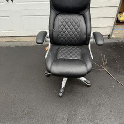 Black Office Chair