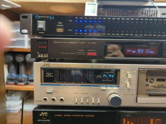 Vintage AKAI Tuner AT-A301