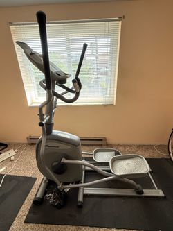 Nautilus Elliptical E514C