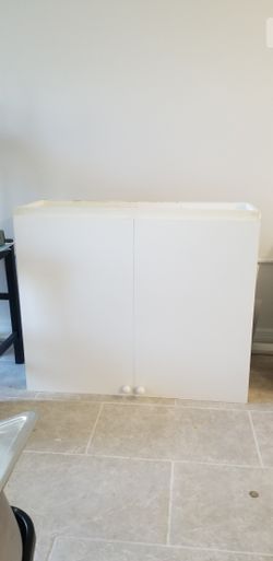 Upper Cabinet