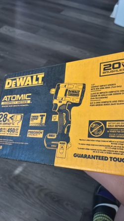 Dcf921b compact impact wrench