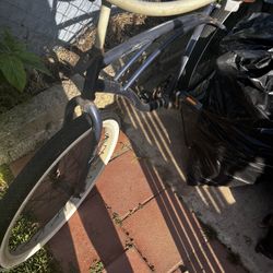 Beach Cruiser Bike