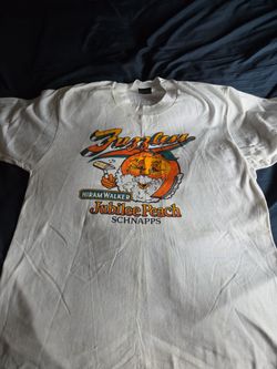 Vintage Hiram Walker Jubilee Peach Schnapps T-Shirt