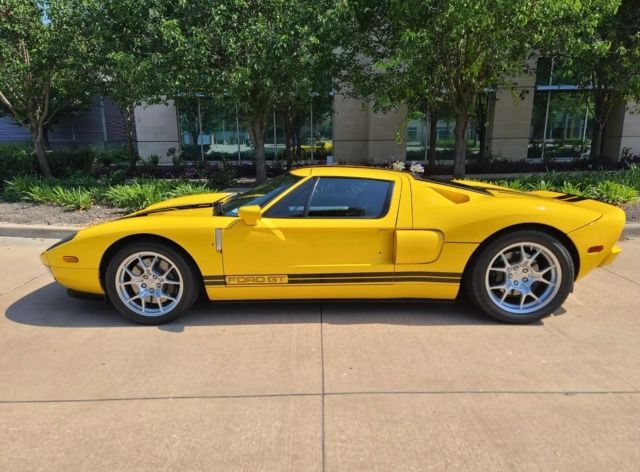 2005 Ford GT