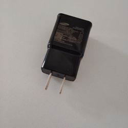 Samsung AC Adapter USB Port