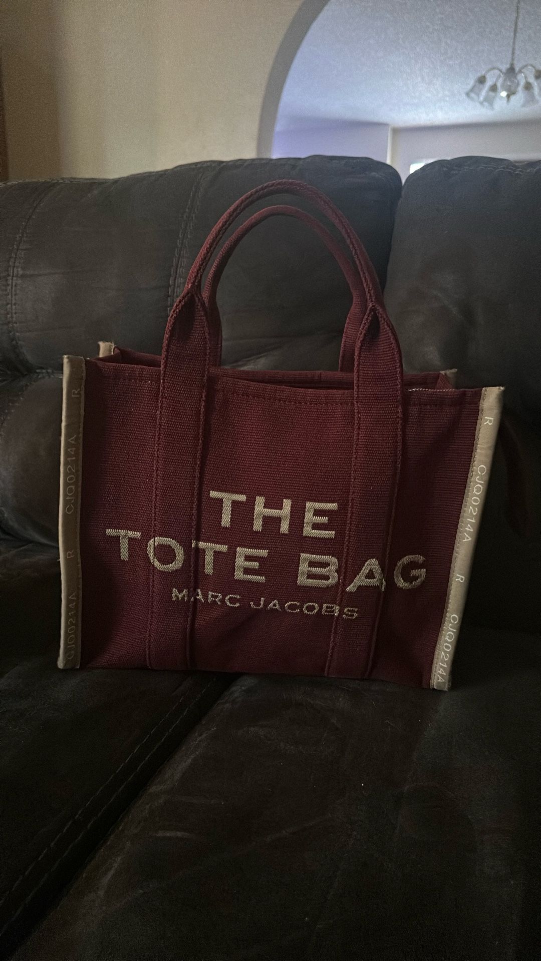 Marc Jacob’s Tote Bag Mint Condition