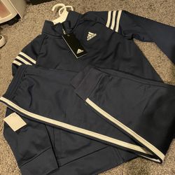 Adidas Boys Size 7 Nwt