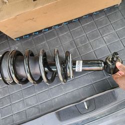 Front Shocks For 2007 YUKON DENALI XL