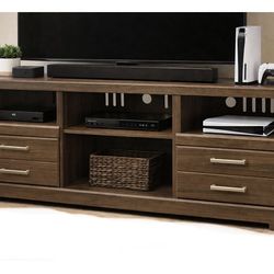 Modern Solid Wood TV Stand – Media Console – Excellent Condition
