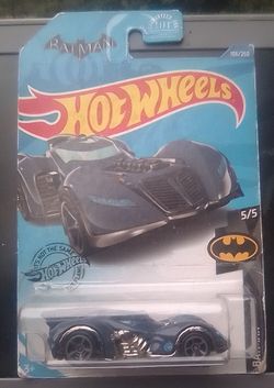 Hot Wheels Batman: Arkham Asylum Batmobile (Treasure Hunt) Mainline (2020) 106/250 - GHD69

 