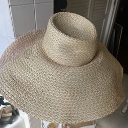 Wide Brim Woven Straw Sun Hat – Beach & Garden Style