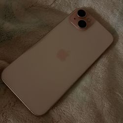 iPhone 15 Plus 