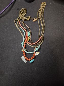 Avon Multistrand Critters Necklace 