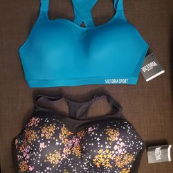 New Victoria Secret Sport Bras. Size 36DDD