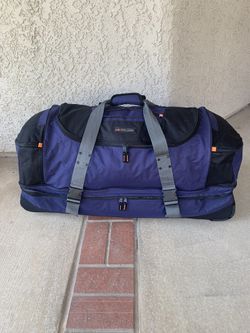 High Sierra 36” Wheeled Duffel Drop-Bottom 
