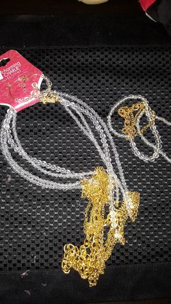 Necklace earrings and bracelet