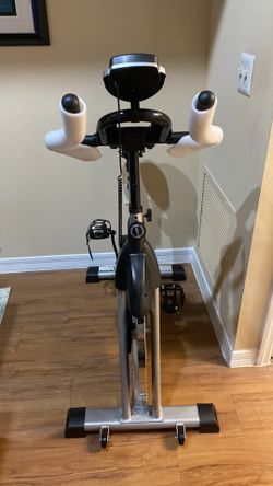 YOSUDA Indoor Cycling Bike Stationary Bike - Cycle Bike with Ipad Mount & Comfortable Seat Cushion