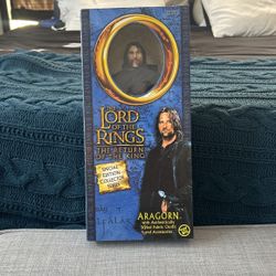 Lord Of The Rings Return Of The King (Aragorn) 12“ action Figure Year 2003