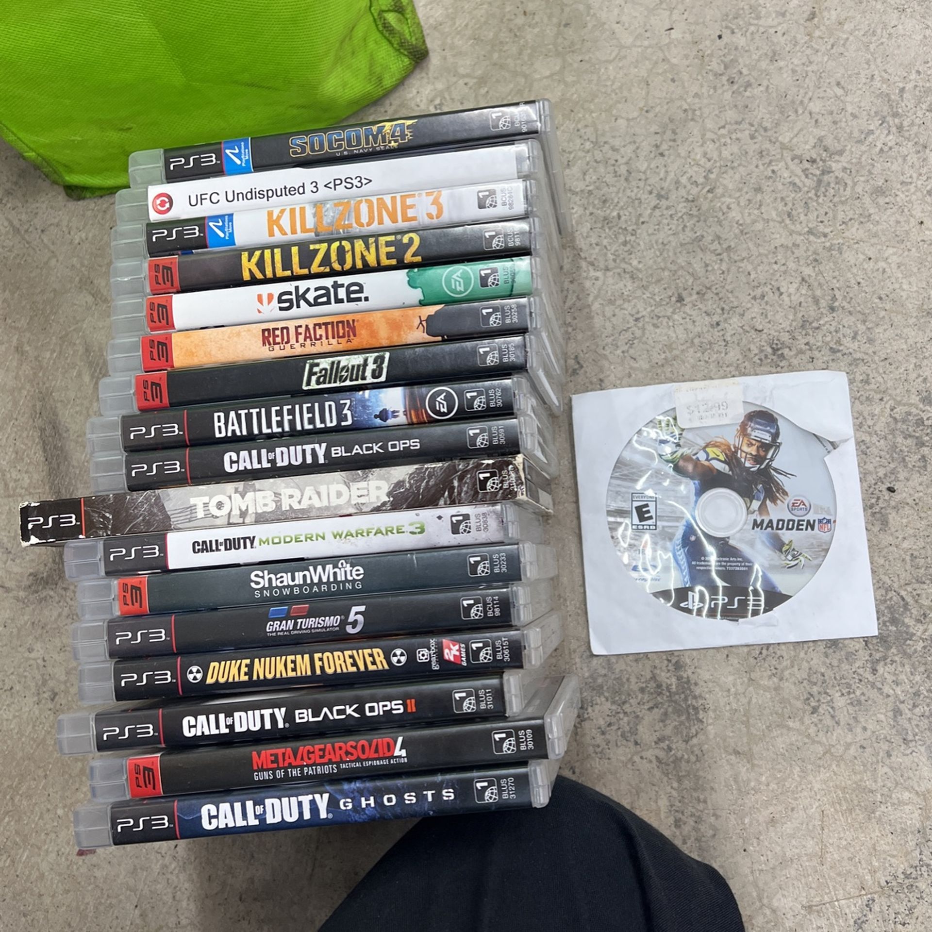 playstation 3 slim with 18 games