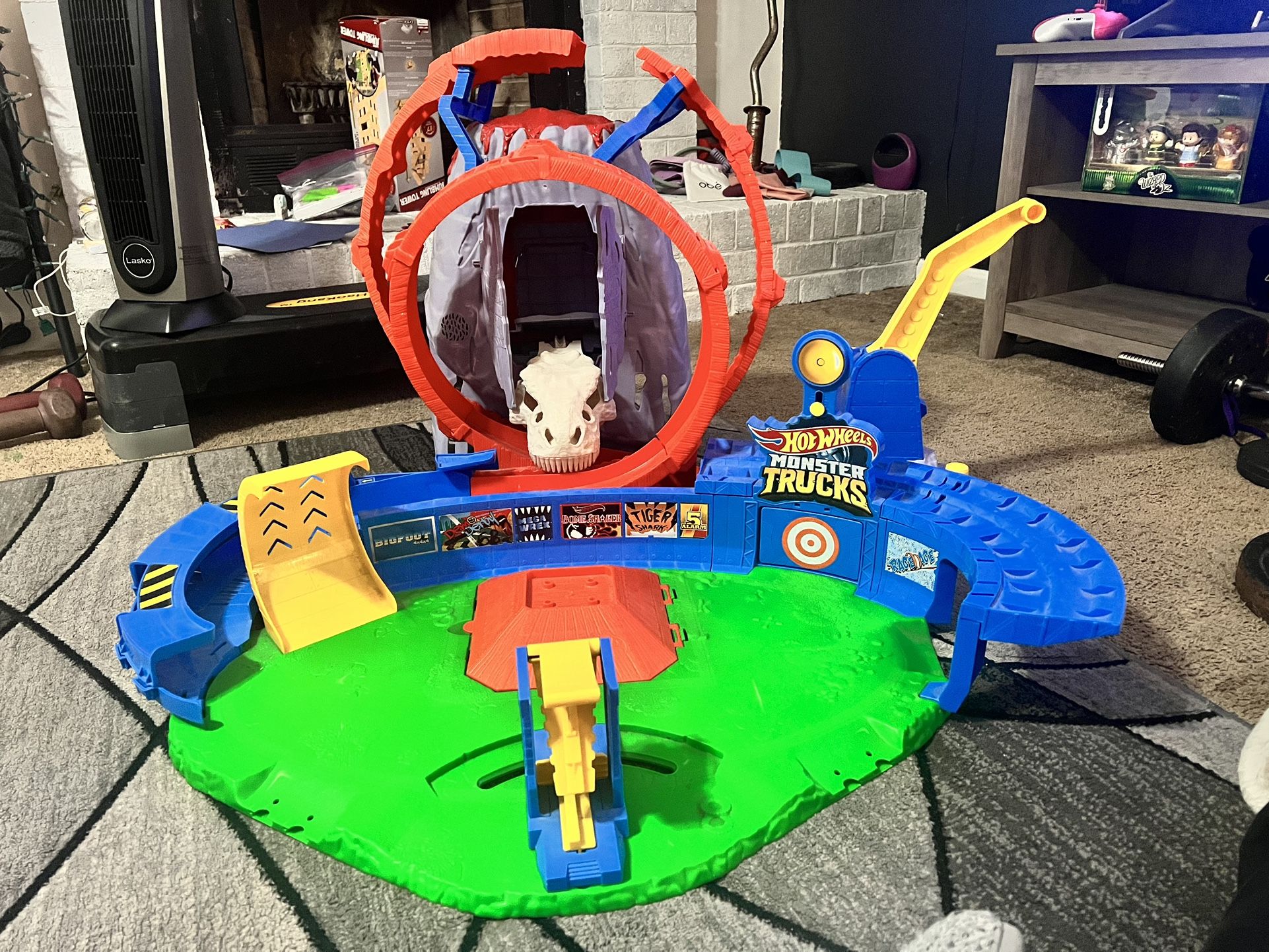 Hot Wheels Dino Track,All Products : American Fashion Style Bags On Sale