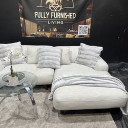 Sectional/sofa/couch.grey,2 Piece, Pickup Tampa, Delivery Available 