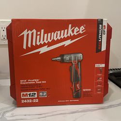 *NEW* Milwaukee M12 ProPEX Expansion Tool Kit