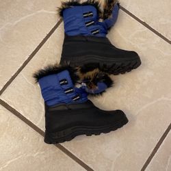 Kids Fur Boots Size 12