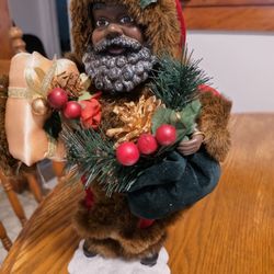 Vintage African American Black Santa Claus  12"× 8" Christmas Figurine