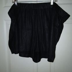 Faux Leather Look Shorts