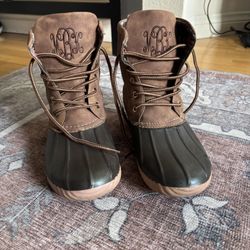 Women’s Rain/Muck Boots – Size 9 🌧️👢
