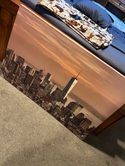Giant picture